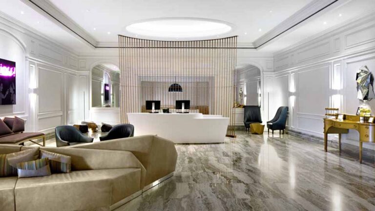 arizona biltmore estates area upscale lifestyles website geodirectory resort camby lobby 960x540 1 768x432