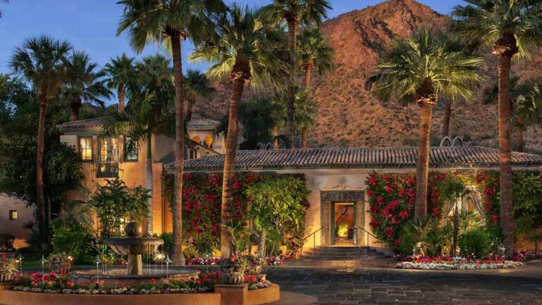 arizona biltmore estates area upscale lifestyles website geodirectory resorts royal palms entrance 960x540 1 768x432
