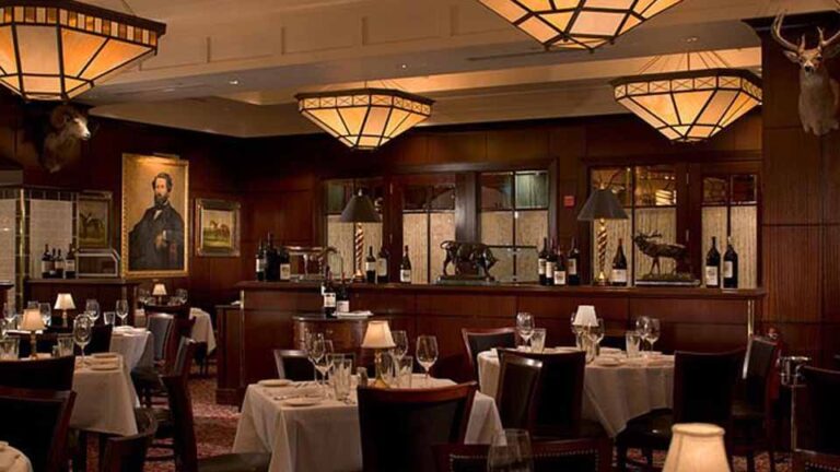 arizona biltmore estates area upscale lifestyles website geodirectory restaurants fine dining capital grill dining room 960x540 1 768x432