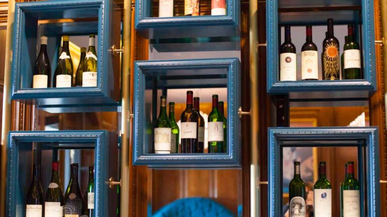 arizona biltmore estates area upscale lifestyles geodirectory2 bars wine jamie bottles 960x540 1 768x432