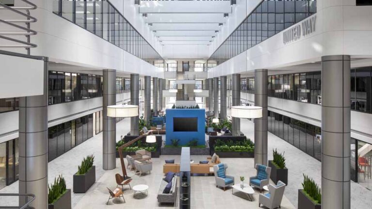 arizona biltmore estates area upscale lifestyles geodirectory2 commercial properties biltmore commerce center inteiror 960x540 1 768x432