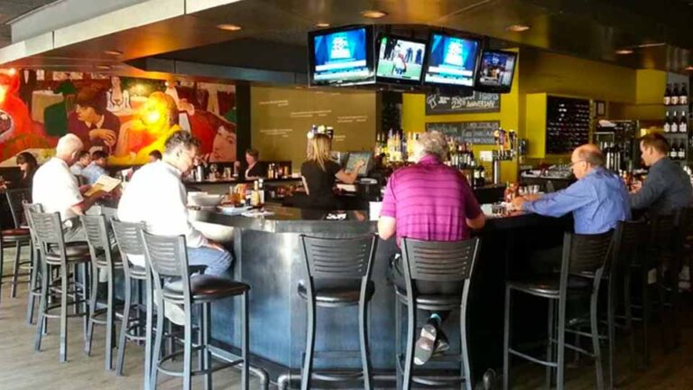 arizona biltmore estates area upscale lifestyles geodirectory2 restaurants bars keegans grill bar 960x540 1 768x432