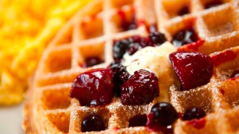 arizona biltmore estates area upscale lifestyles geodirectory2 restaurants breakfast first watch waffles 960x540 1 768x432