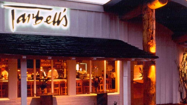 arizona biltmore estates area upscale lifestyles geodirectory2 restaurants tarbells exterior signage 960x540 1 768x432