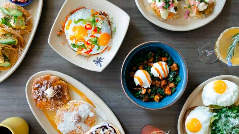 arizona biltmore estates area upscale lifestyles geodirectory2 restaurants breakfast snooze am variety 960x540 1 768x432